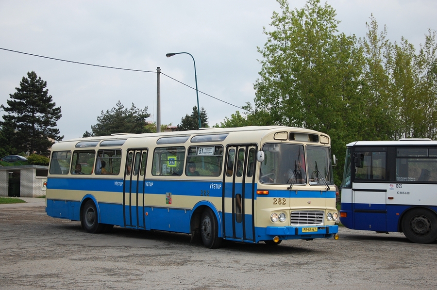 282